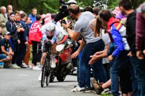 Tadej Pogacar vince la quinta tappa a cronometro del Tour de France 2021 (foto ASO)