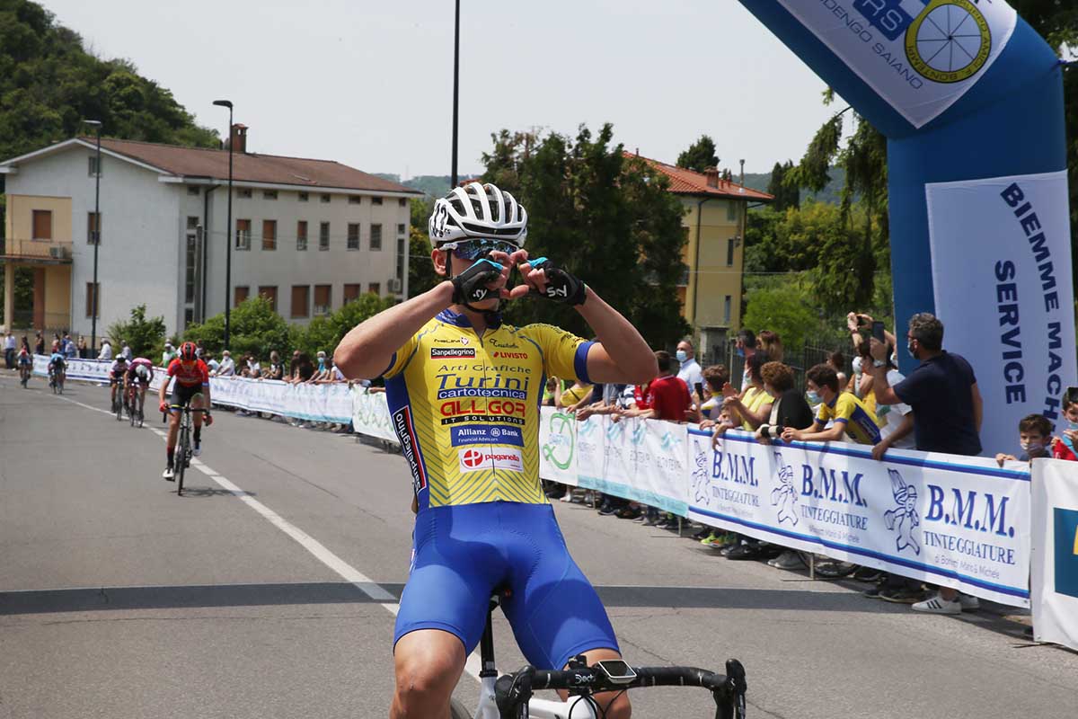 Angelo Monister vince la gara Allievi di Monticelli Brusati (foto Soncini)