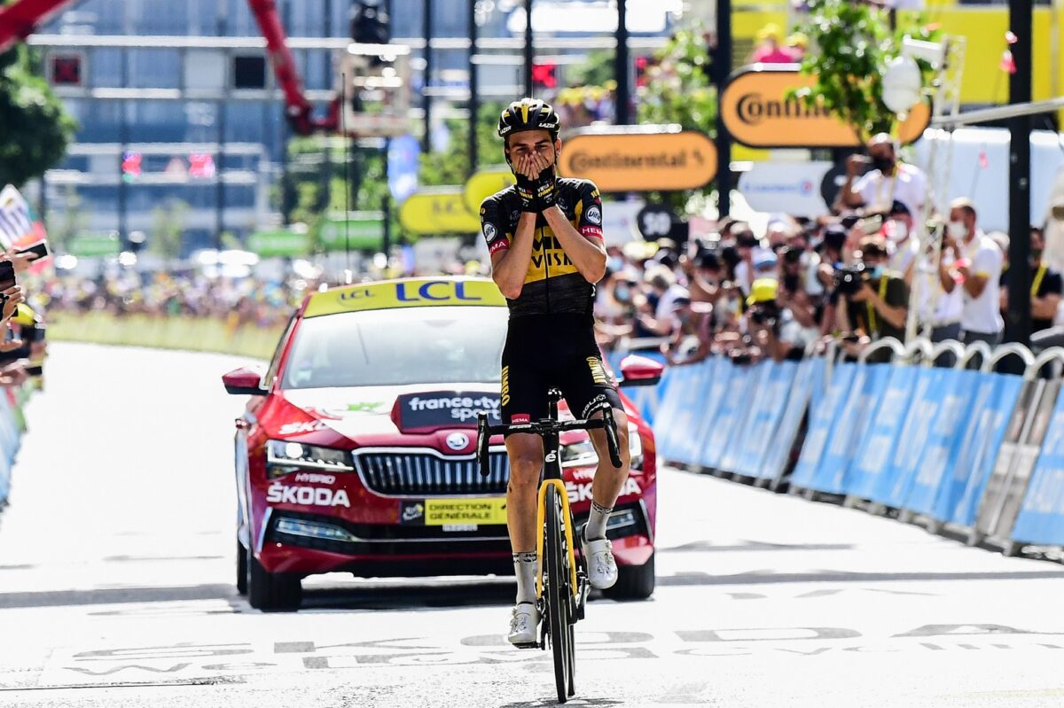 Sepp Kuss vince la tappa 15 del Tour de France 2021