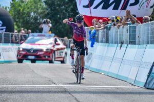 Ashleigh Moolman Pasio vince la tappa 9 del Giro d'Italia Donne 2021 (foto BettiniPhoto)