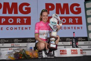 Anna Van der Breggen vincitrice del Giro d'Italia Donne 2021 (foto BettiniPhoto)