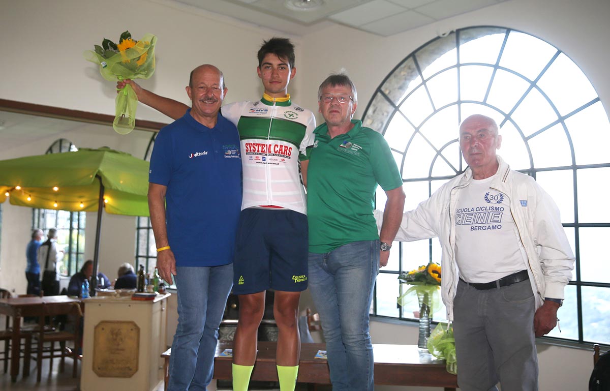 Nicolas Milesi campione lombardo degli scalatori tra gli Juniores 2021 alla Cene - Altino (foto Soncini)