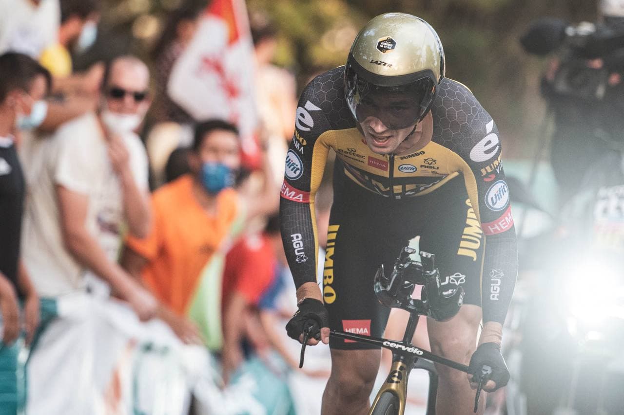 Primoz Roglic vince la prima tappa a cronometro della Vuelta 2021