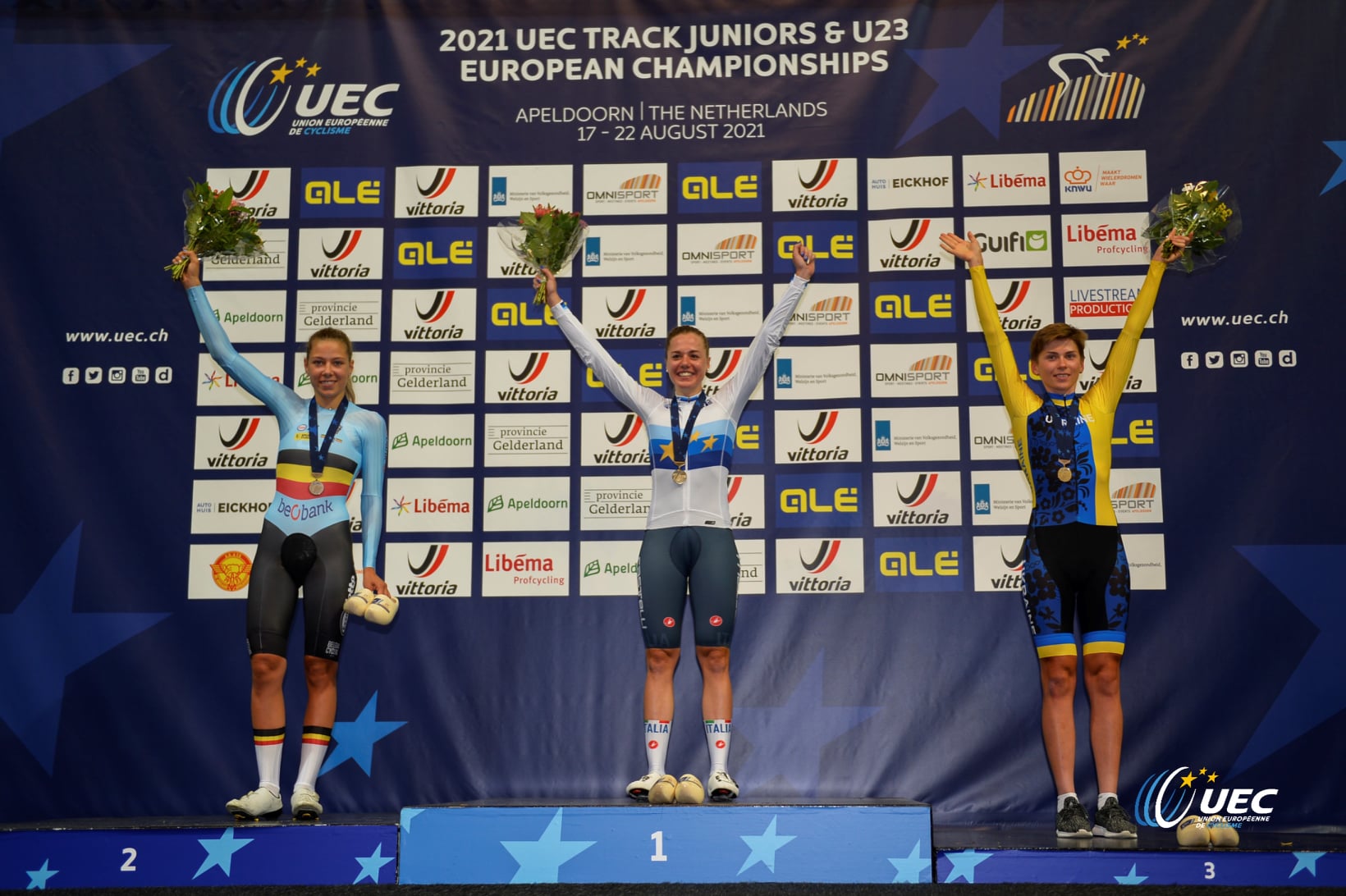Il podio del Campionato Europeo Corsa a punti Donne Under 23 2021, vinto da Silvia Zanardi (foto UEC/BettiniPhoto)