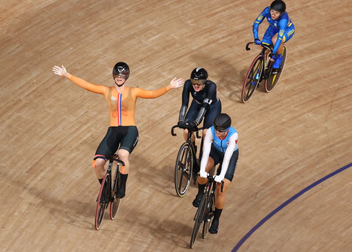 L'olandese Shanne Braspennincx ha conquistato la medaglia d'oro nel Keirin femminile dei Giochi Olimpici di Tokyo 2020