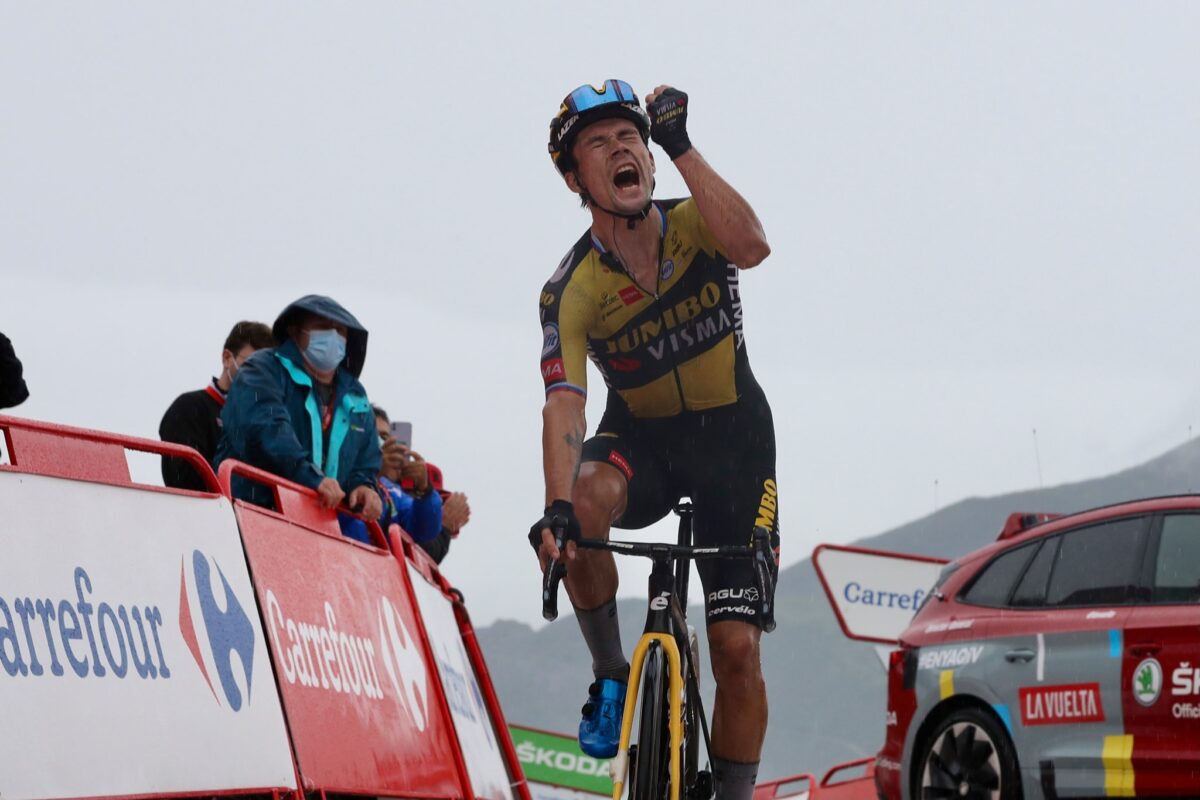 Primoz Roglic vince la tappa 17 della Vuelta a Espana 2021 (foto Photo Gomez Sport)