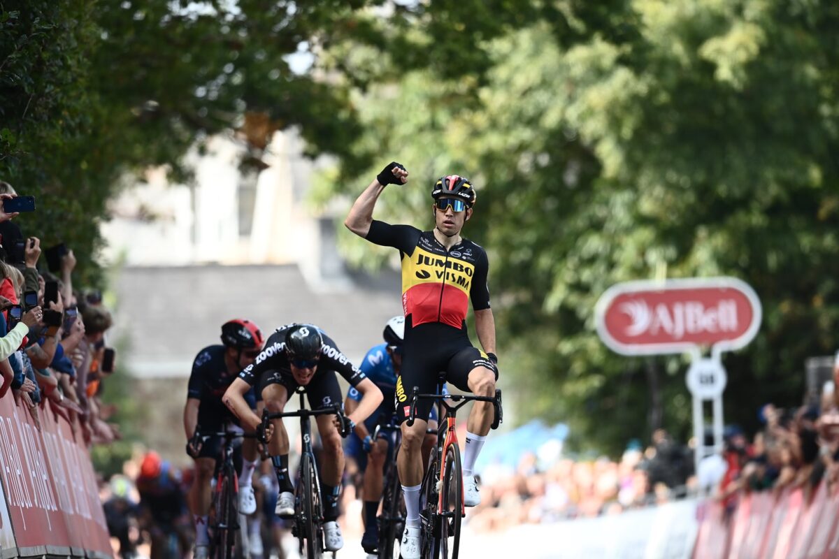 Wout Van Aert vince la prima tappa del Tour of Britain 2021