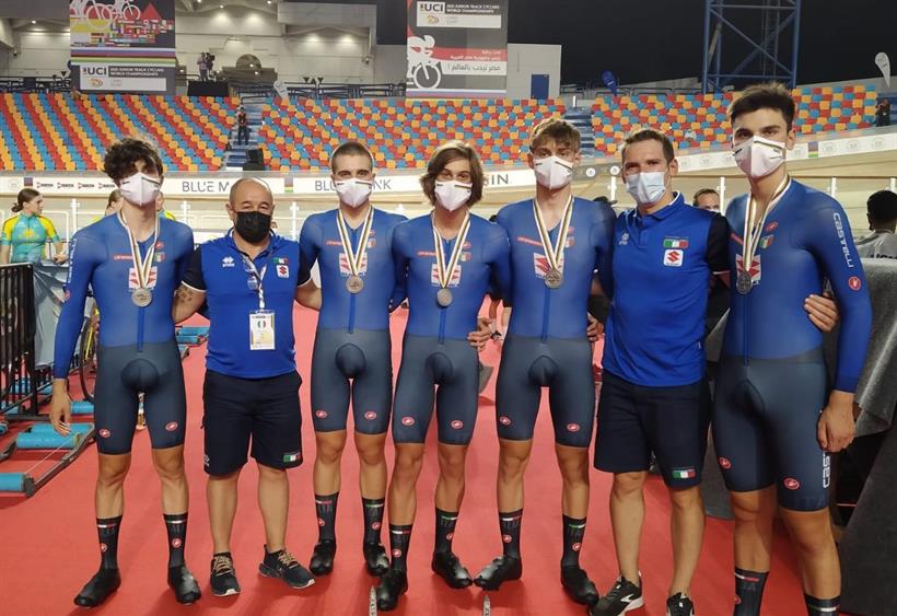 Il quartetto medaglia d'argento ai Mondiali Juniores a Il Cairo 2021