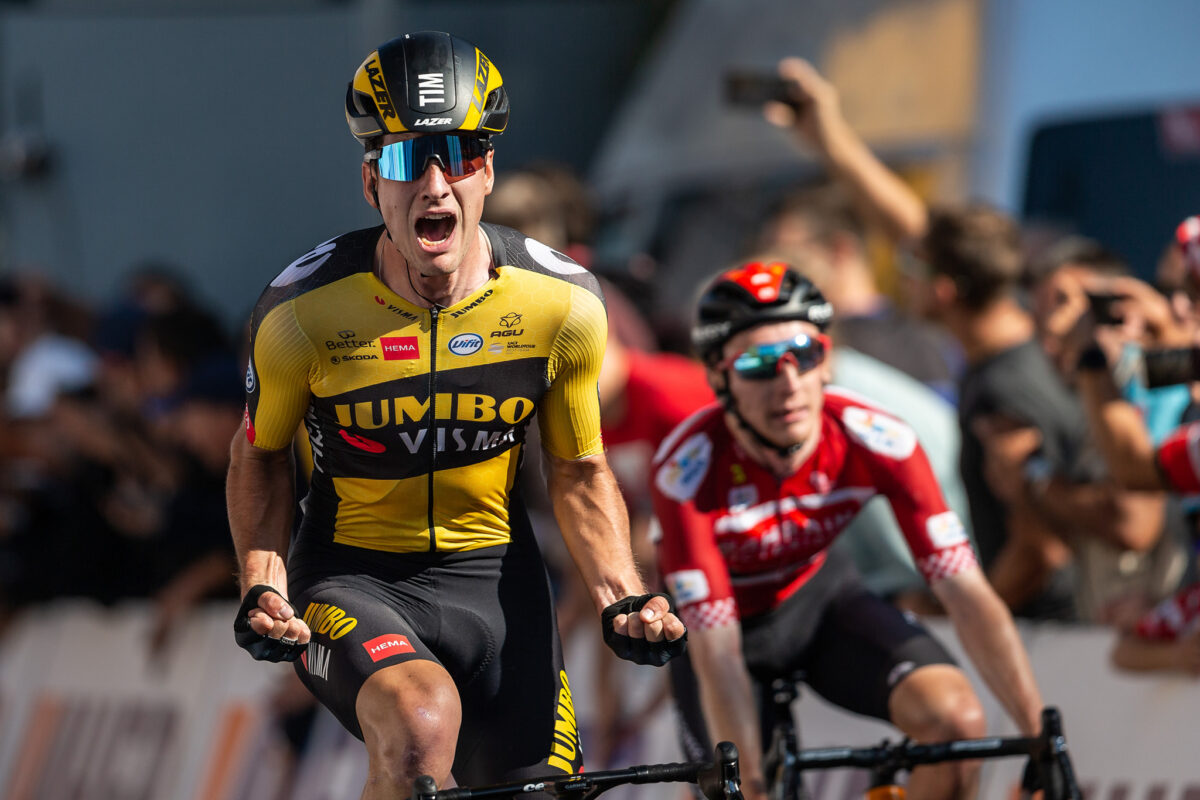 Tim Van Dijke vince l'ultima tappa della Cro Race 2021, dietro il leader Stephen Williams