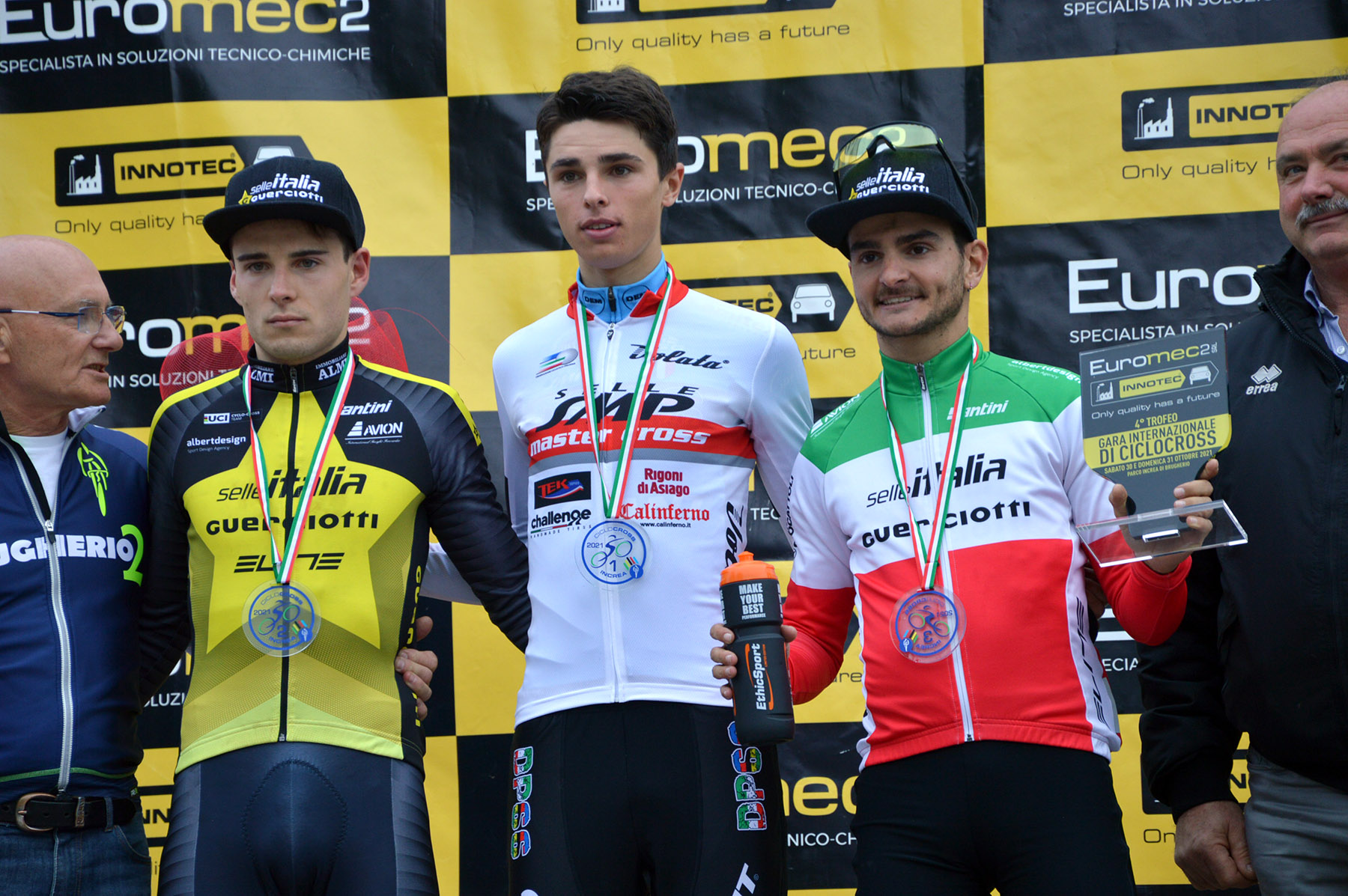 Davide Toneatti, leader del circuito Master Cross