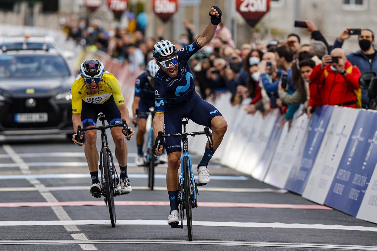 Alejandro Valverde vince la terza tappa del Gran Camiño (foto SprintCyclingAgency)