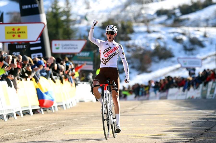 Ben O’Connor vincela terza tappa della Volta a Catalunya (foto Getty Images)