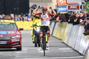 Brandon McNulty vince la quinta tappa della Parigi-Nizza 2022 (foto ASO / Alex Broadway)