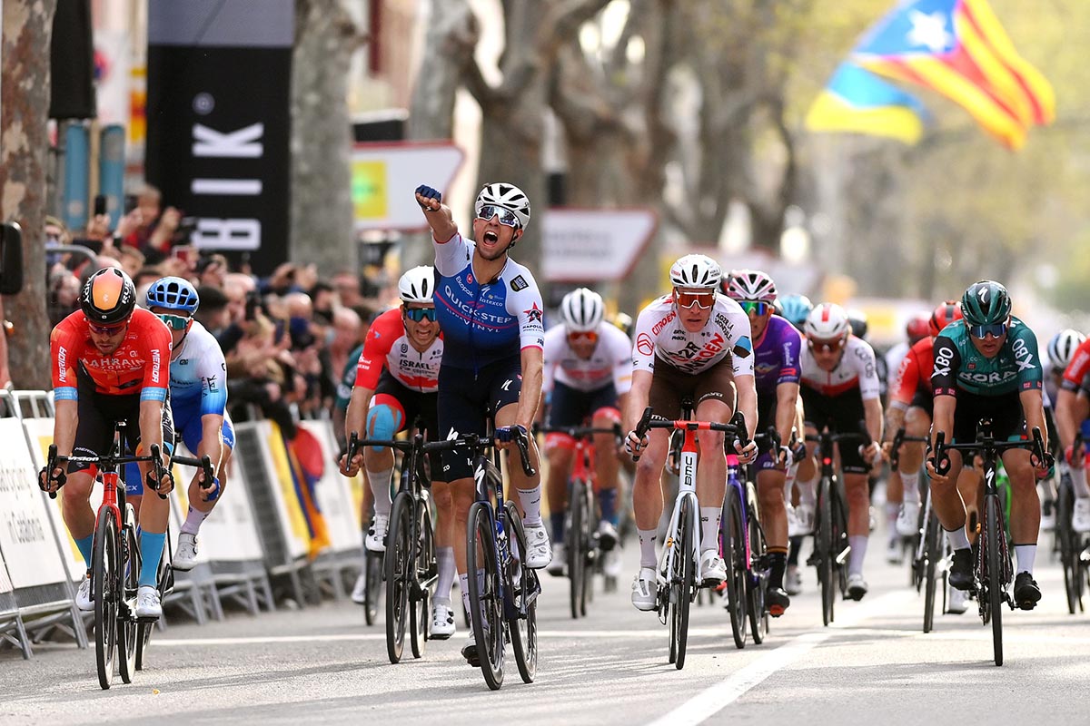 Ethan Vernon vince la quinta tappa della Volta a Catalunya 2022 (foto Getty Images)