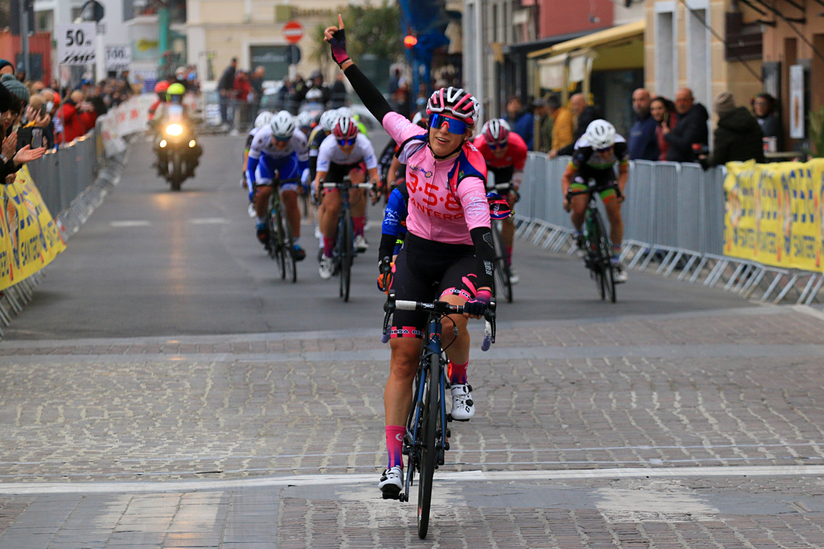 Nadia Quagliotto vince a Ceriale - Foto FLAVIANO OSSOLA