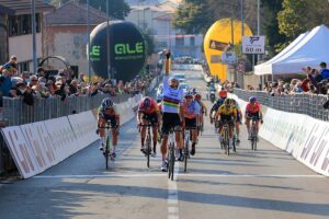Elisa Balsamo vince il Trofeo Binda a Cittiglio (foto Ossola)