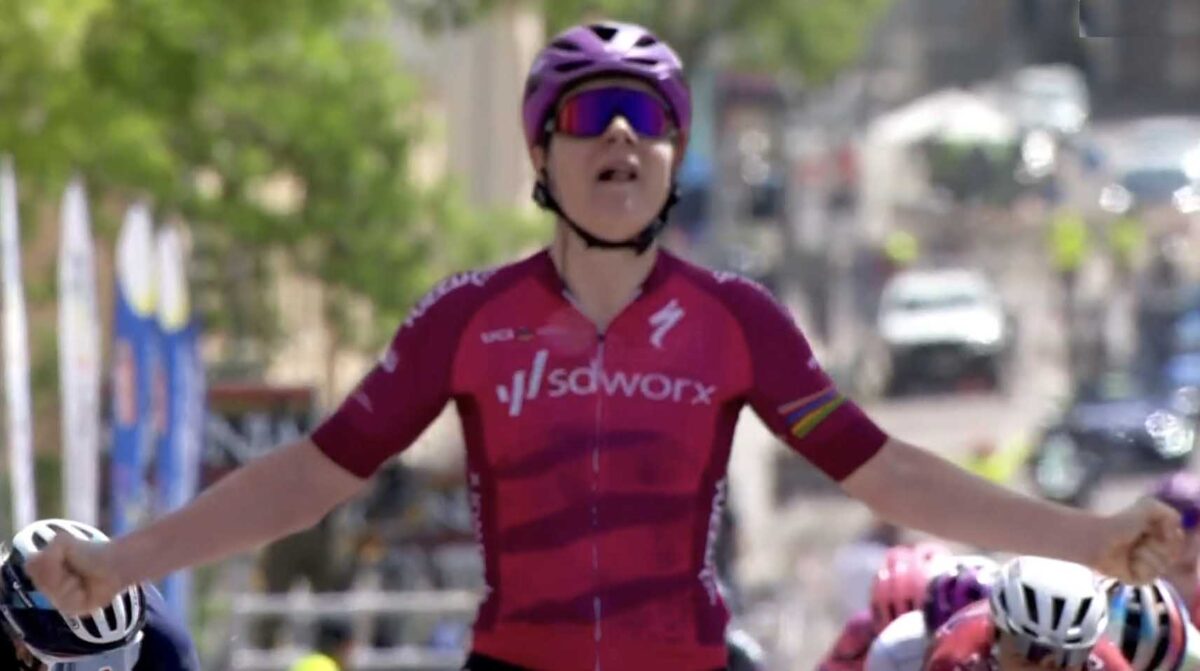 Lotte Kopecky vince la prima tappa della Vuelta a Burgos Feminas 2022