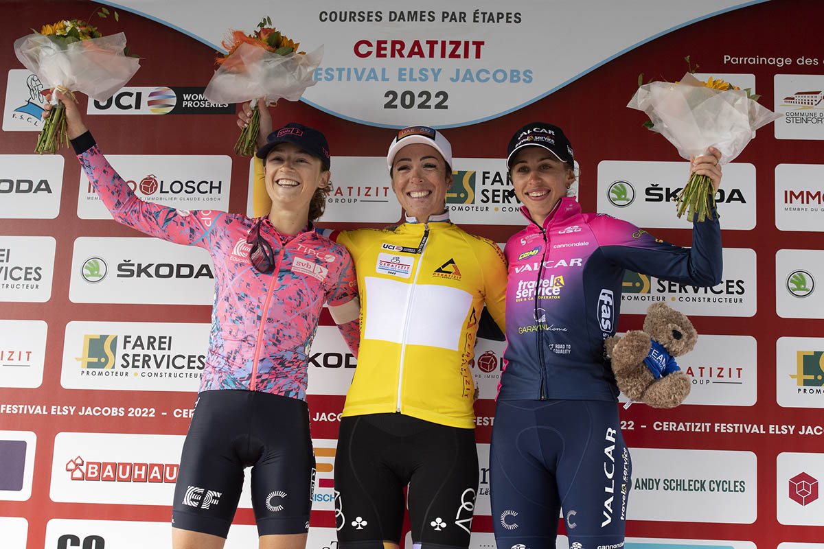 Il podio finale del Ceratizit Festival Elsy Jacobs 2022 (foto Sprint Cycling Agency)