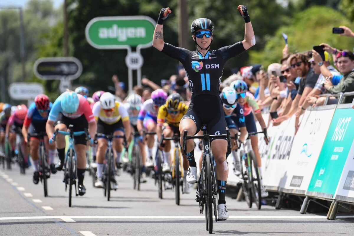 Lorena Wiebes vince la seconda tappa del Women's Tour 2022 (foto Cor Vos)