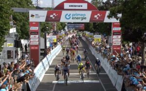 Peter Sagan vince la terza tappa del Tour de Suisse 2022