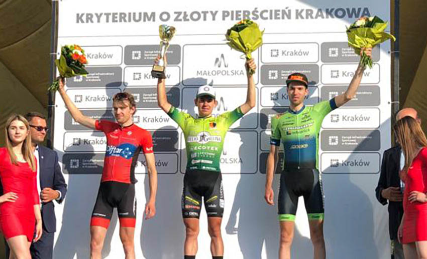 Walter Calzoni leader dopo la vittoria nella prima tappa del Tour of Malopolska