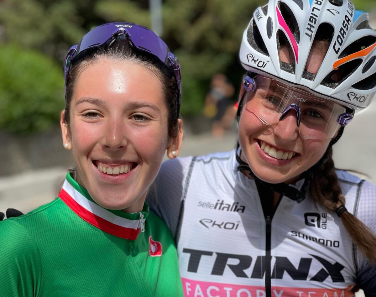 Valentina Corvi in maglia tricolore con Noemi Plankensteiner