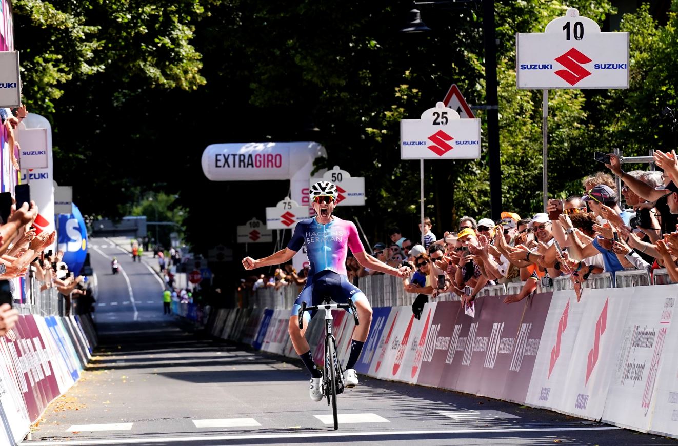 Leo Hayter vince la seconda tappa del Giro d'Italia Under 23 2022 (foto Isolapress)
