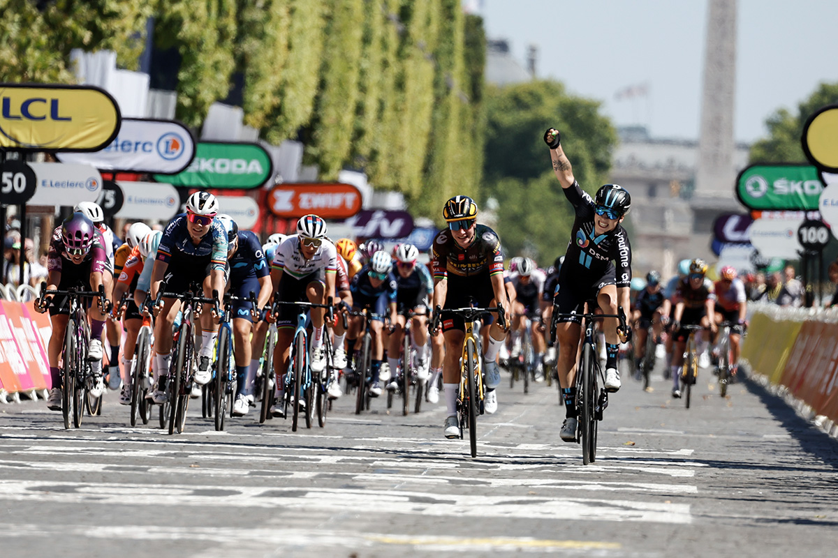 Lorena Wiebes vince a Parigi - credit A.S.O. _ Fabien Boukla