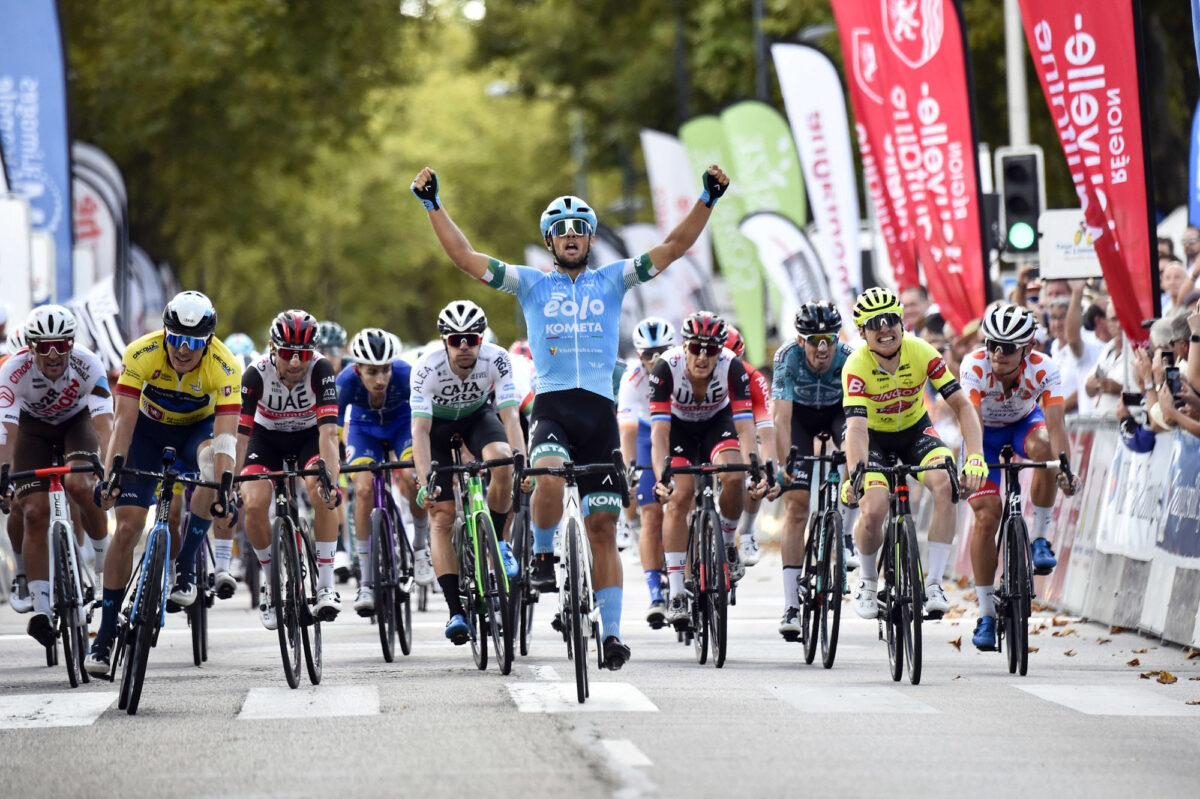 Vincenzo Albanese vince l'ultima tappa del Tour du Limousin 2022 (foto Sprint Cycling Agency)