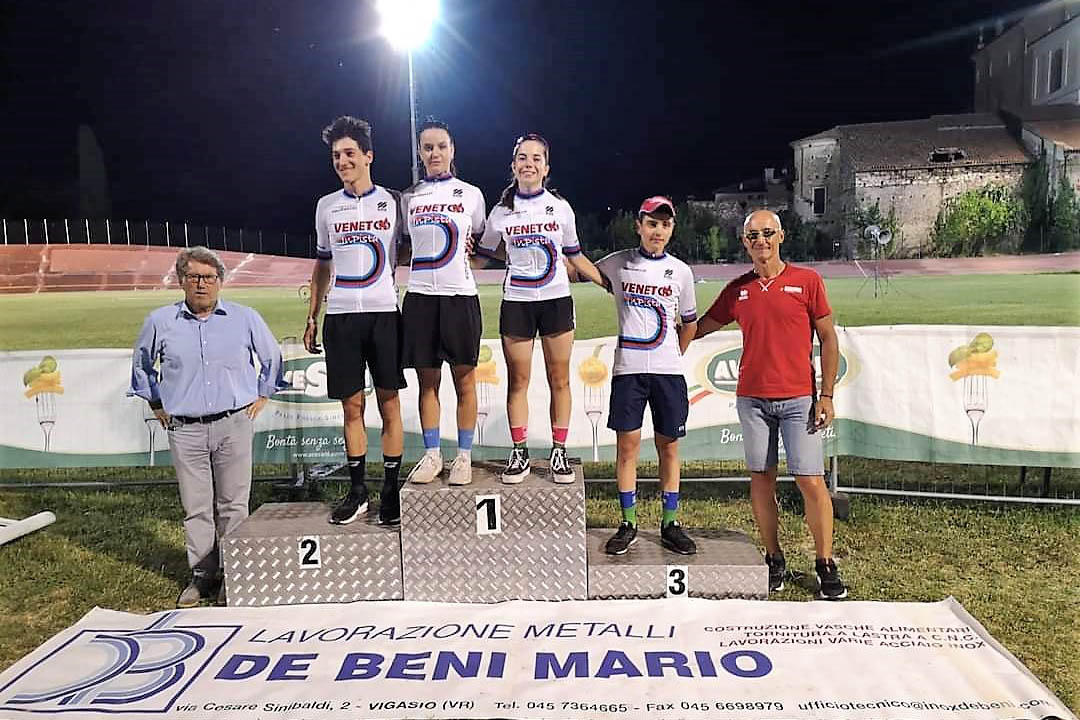 La selezione veneta per i campionati italiani su pista di Dalmine - Foto FCI Veneto