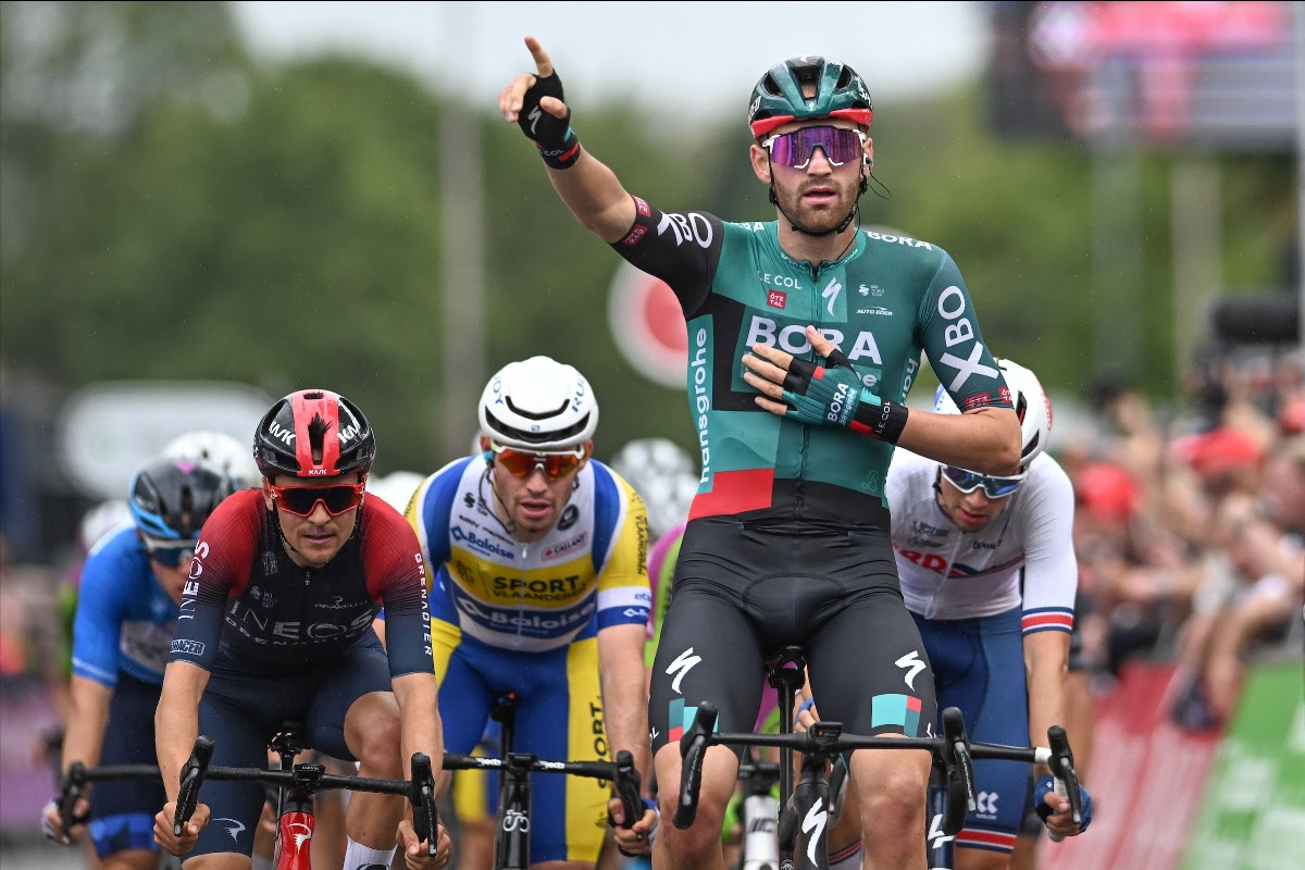 Jordi Meeus vince la quinta tappa del Tour of Britain (foto SWpics.com)