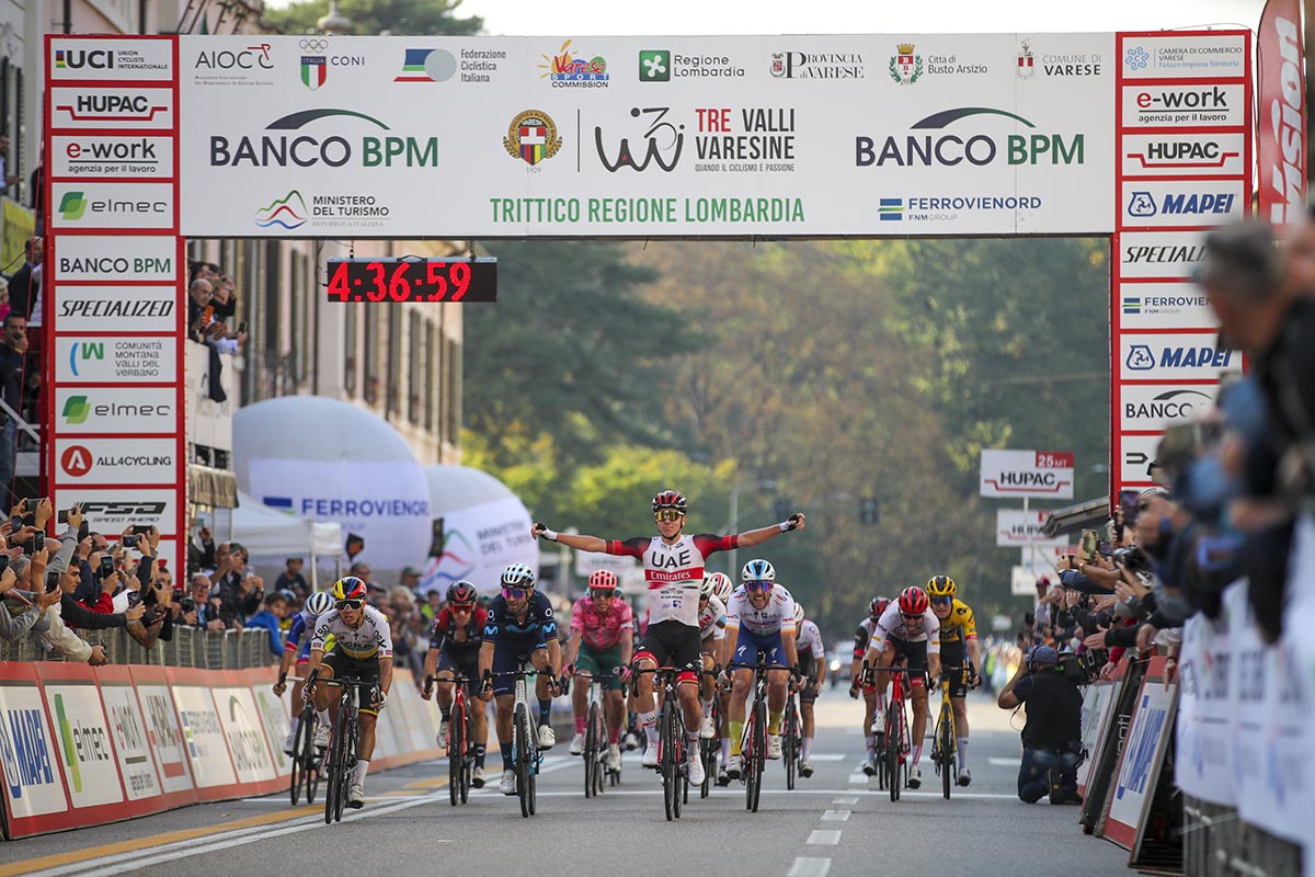 Tadej Pogacar vince la Tre Valli Varesine 2022 (foto Cavallini/Ossola)