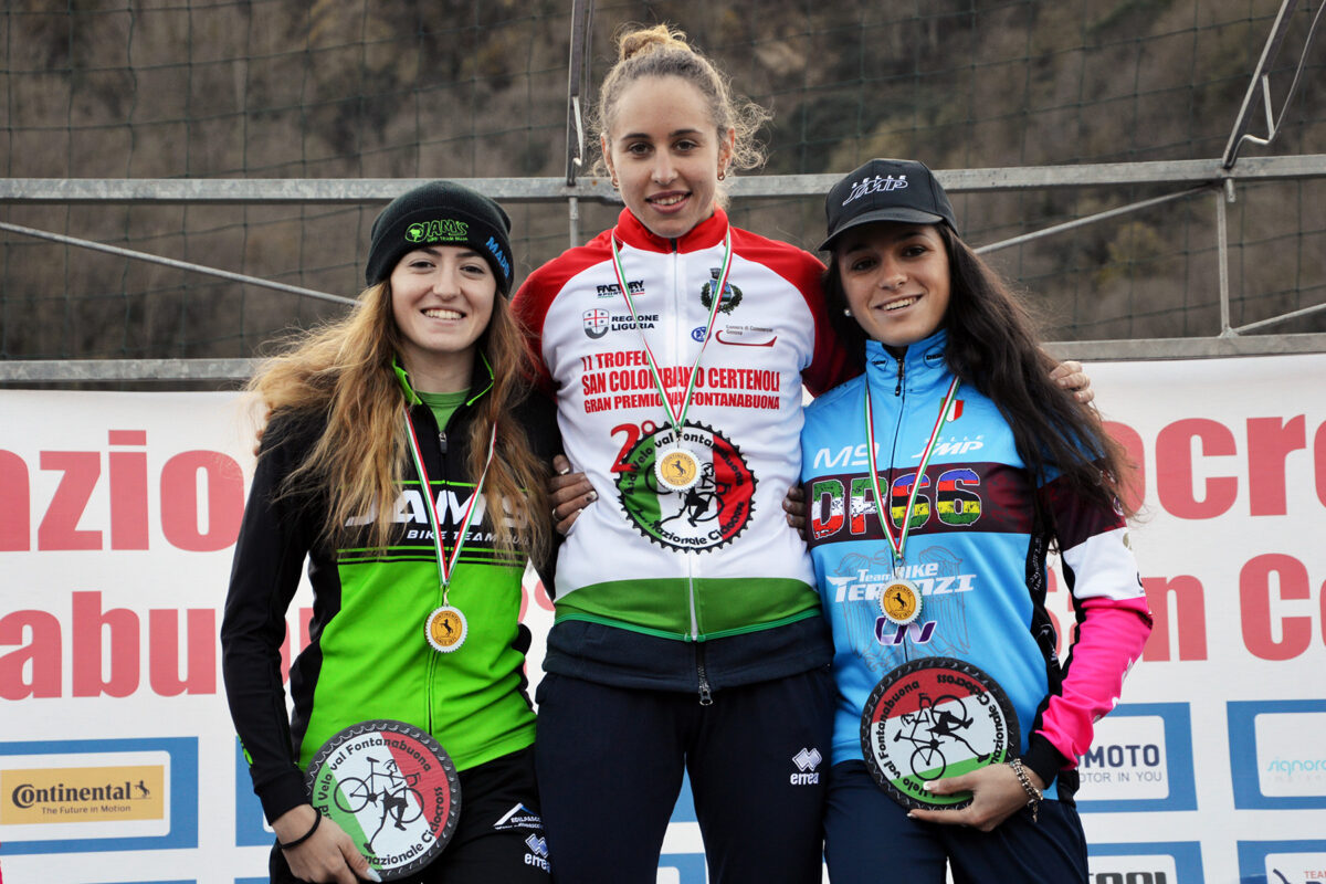 Carlotta Borello sul podio del GP Valfontanabuona