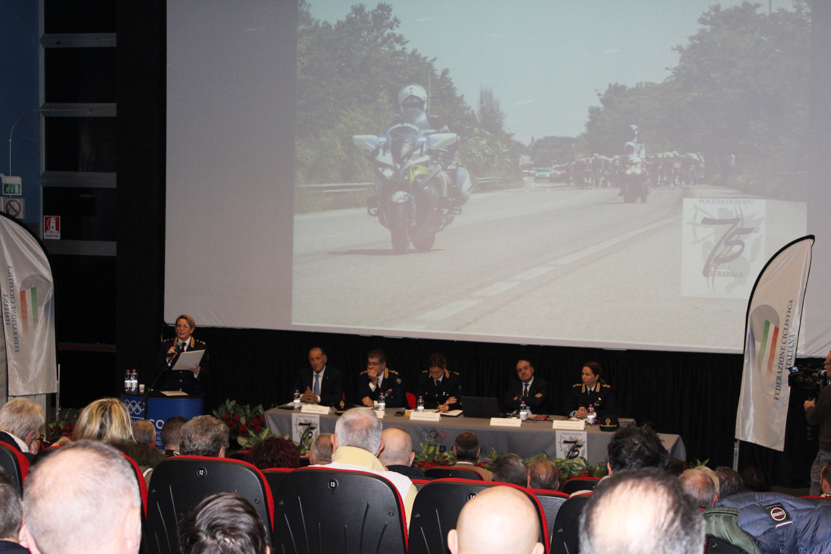 convegno Le competizioni ciclistiche su strada - credit Polizia di stato