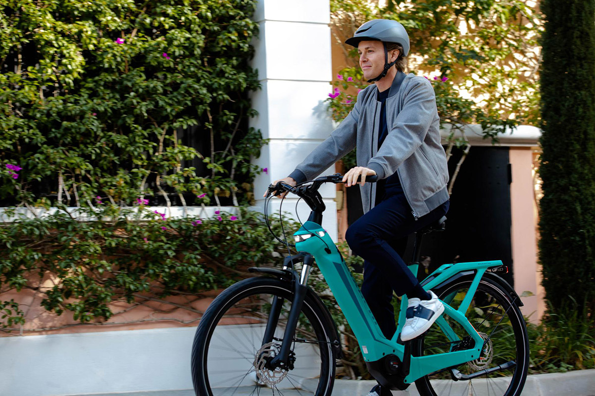 Bianchi e-omnia