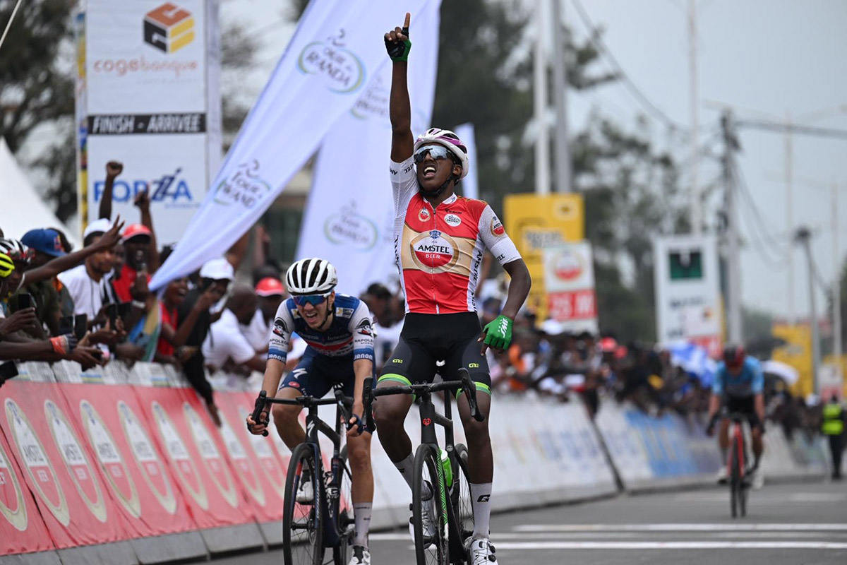 Henok Mulubrhan vince la terza tappa del Tour of Rwanda - Photo Credits Sonoko Tanaka