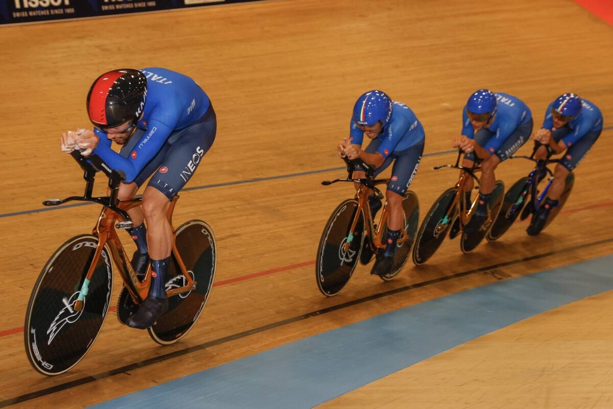 Il quartetto azzurro campione d'Europa con le ruote Campagnolo Ghibli - Bettiniphoto