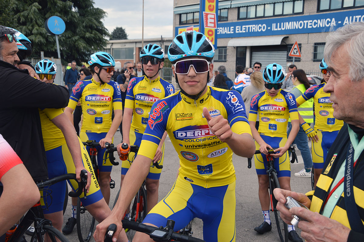 Edoardo Raschi (GS Parmense) vince il Gp Fioritura