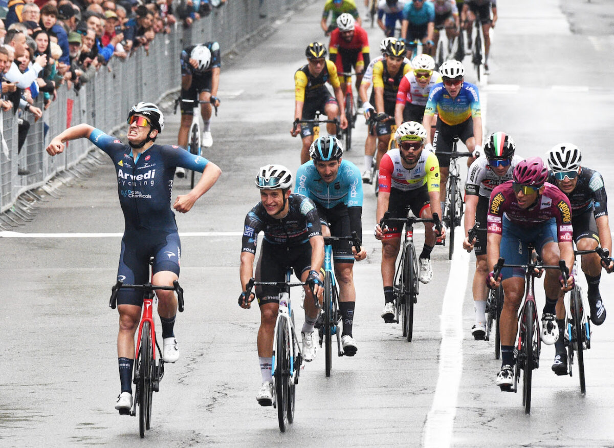 Mattia Pinazzi vince il Circuito del Porto di Cremona - credit Rodella