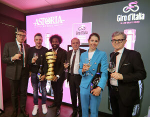 Elia Viviani e Marta Cavalli al Vinitaly - credit Photobicicailotto