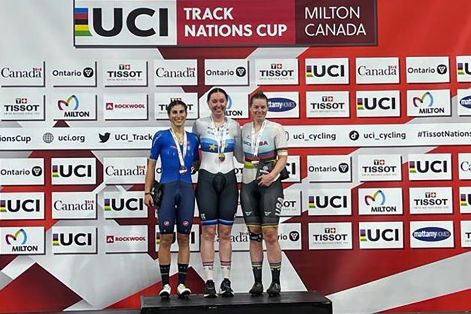 Elisa Balsamo sul podio dell'Omnium di Milton