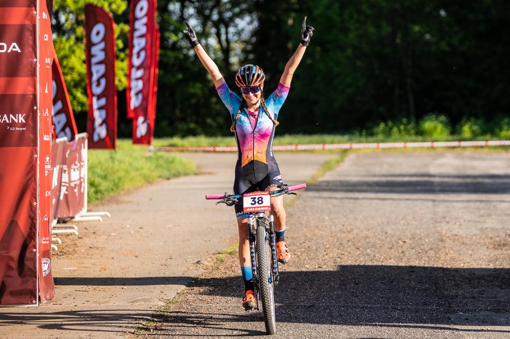 Lucia Bramati (Trinx Factory Team) vince la Salcano Turkish - credit