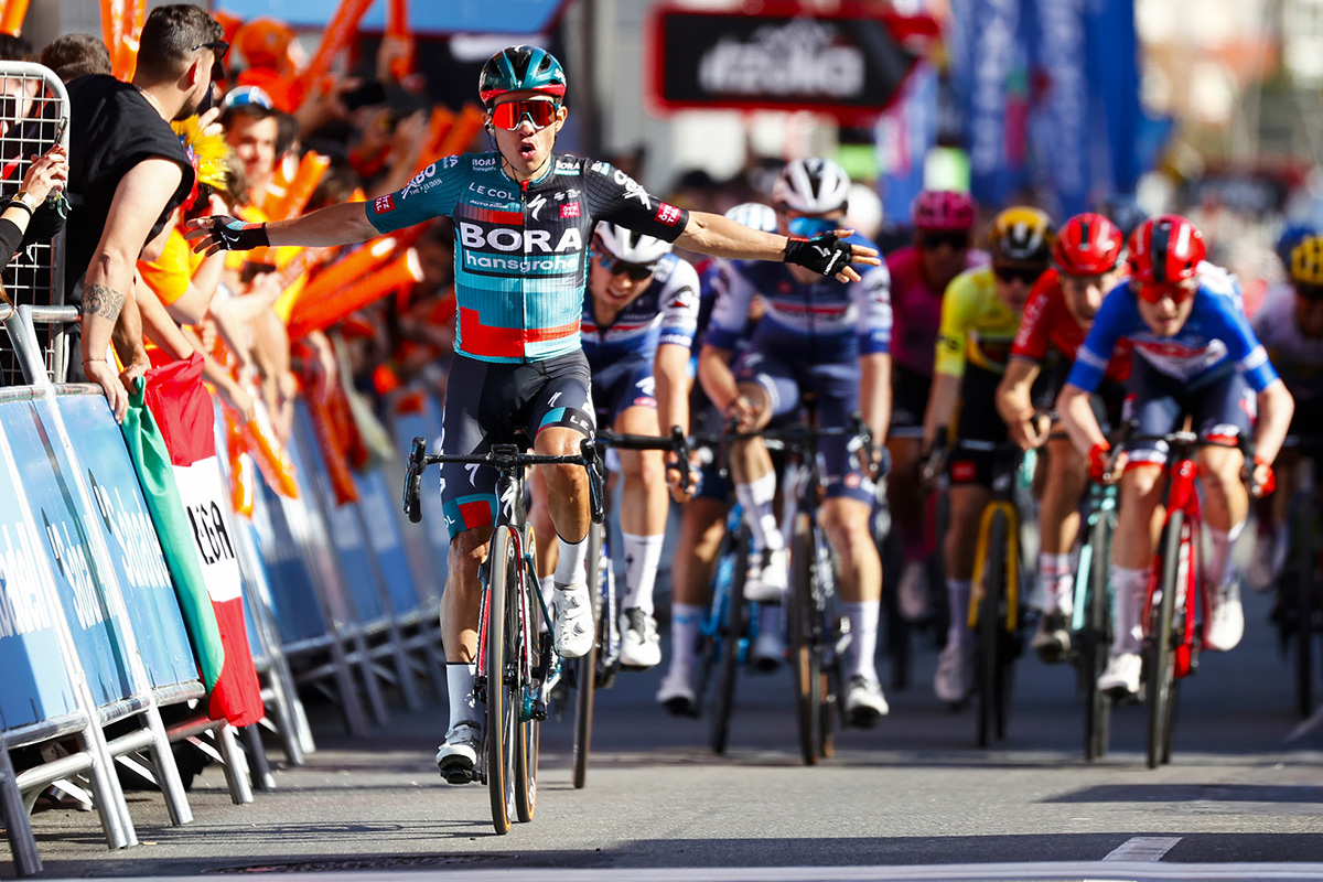 Sergio Higuita vince la quinta tappa del Giro dei Paesi Baschi - credit Sprint Cycling Agency