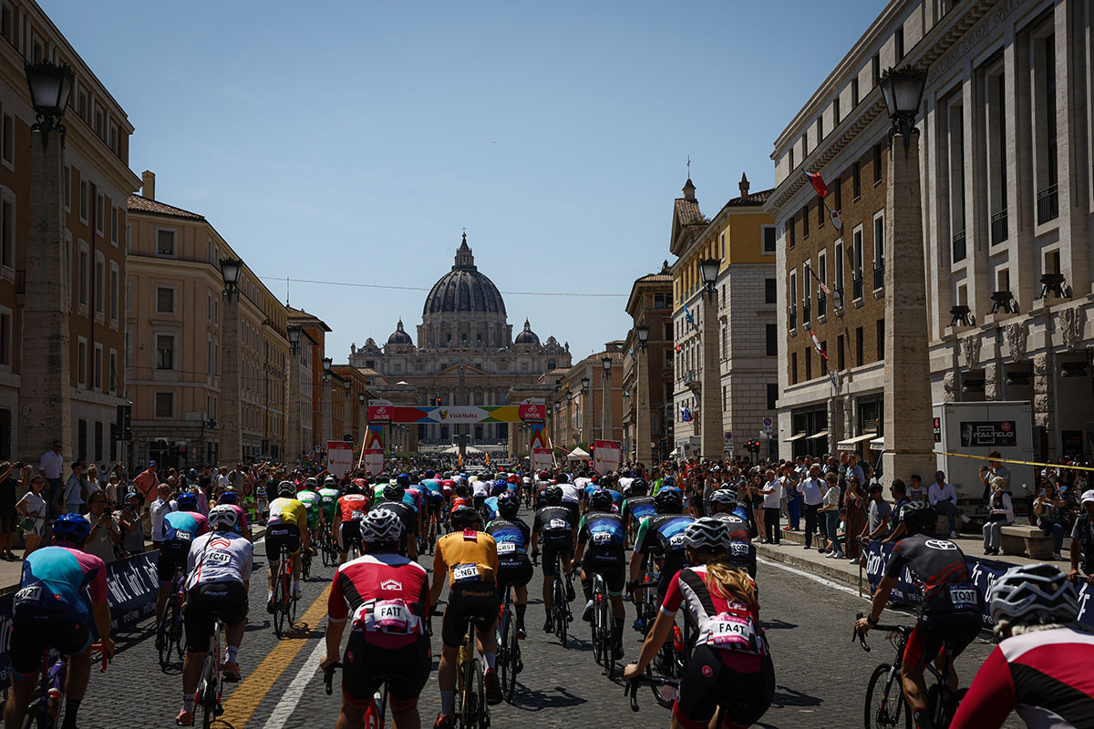 Giro-E Enel X Way 2023 - tappa a Roma - credit LaPresse