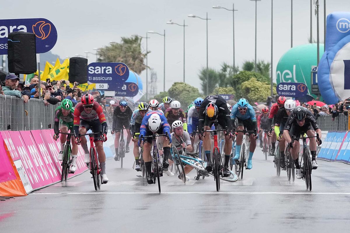 Kaden Groves vince la quinta tappa del Giro d'Italia 2023 - credit LaPresse