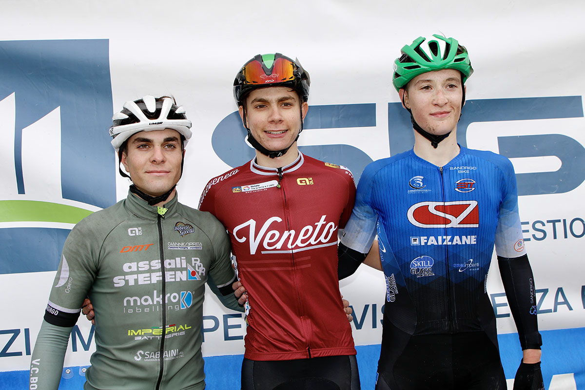 Mattia Negrente secondo al Campionato Veneto Juniores - credit Photobicicailotto