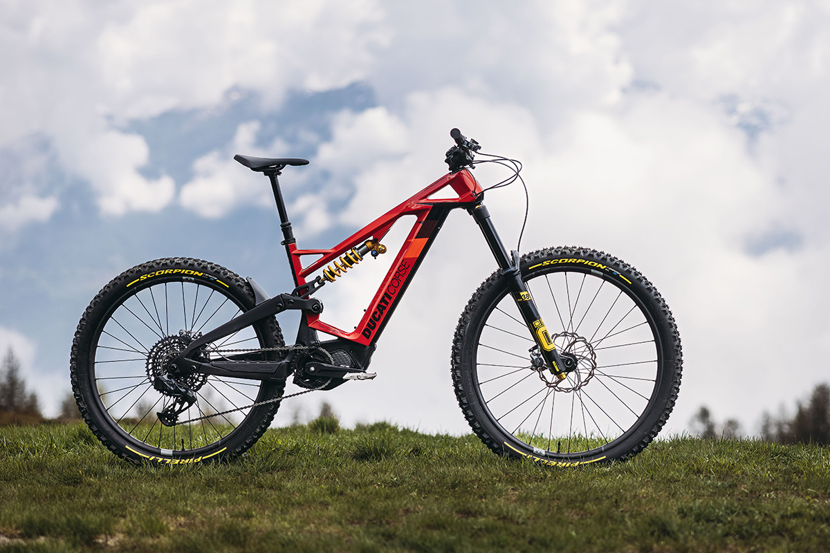 Ducati Powerstage RR_LTD_001