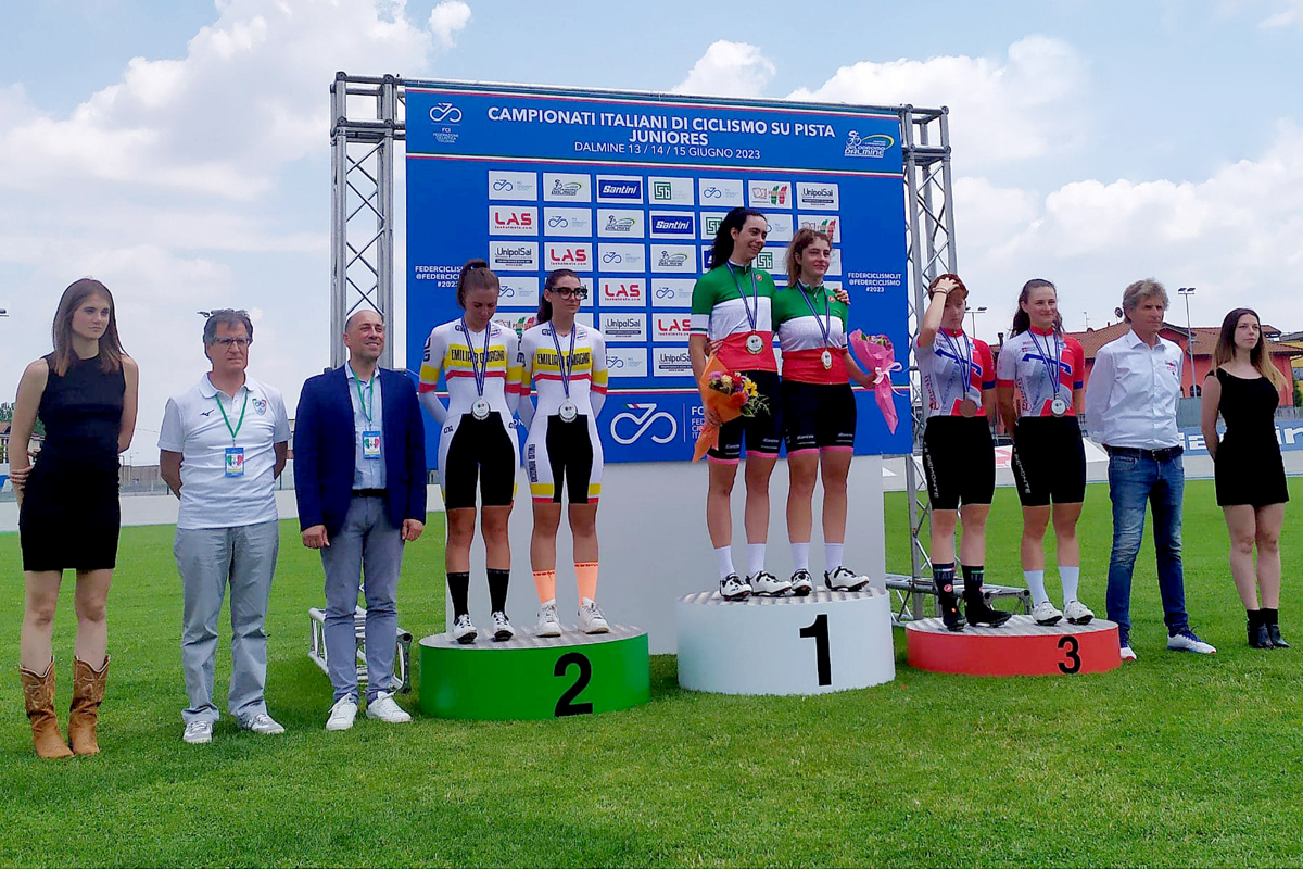 Italiani su pista Juniores. Il podio della Madison femminile