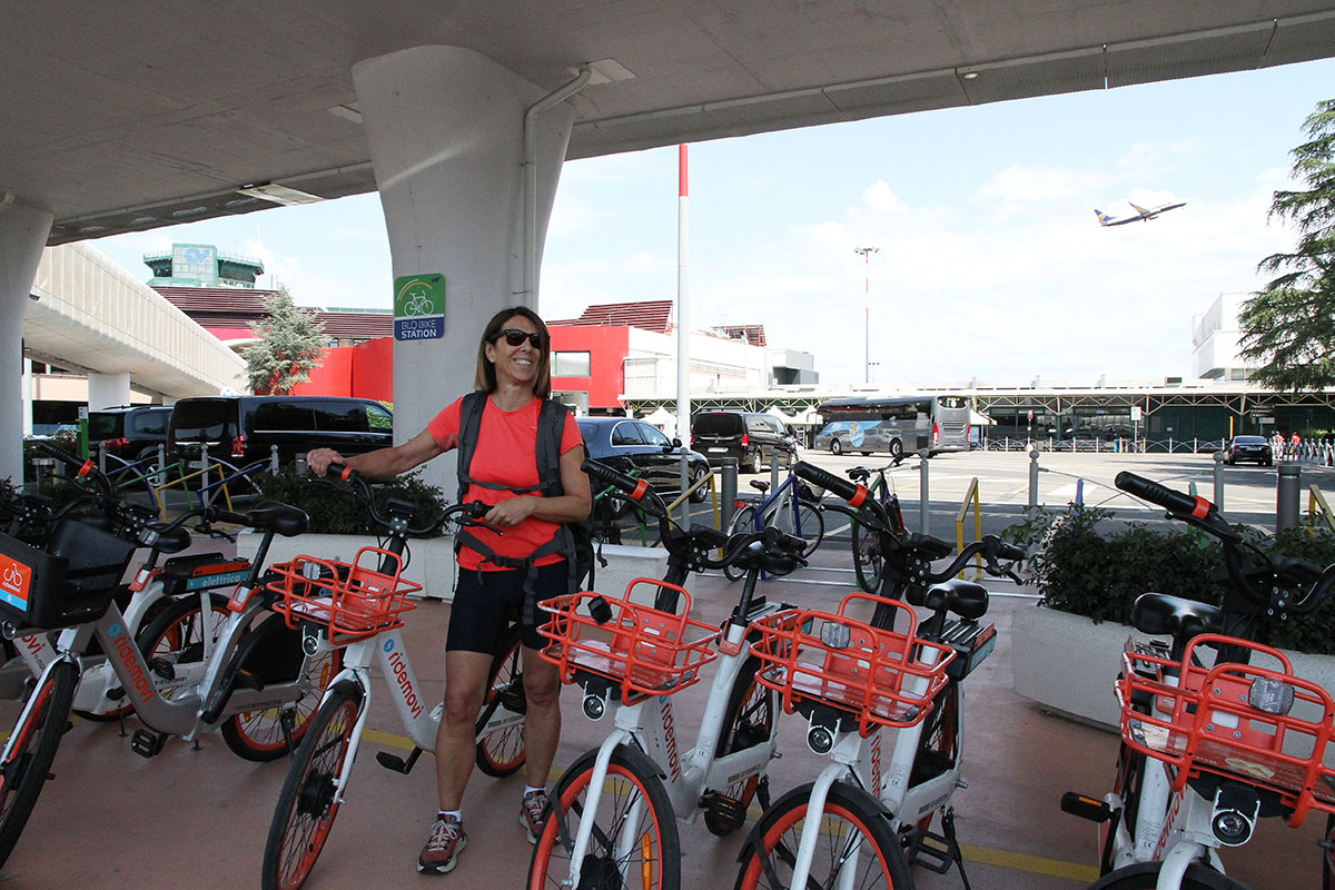 Aeroporto Marconi Bologna_bike station