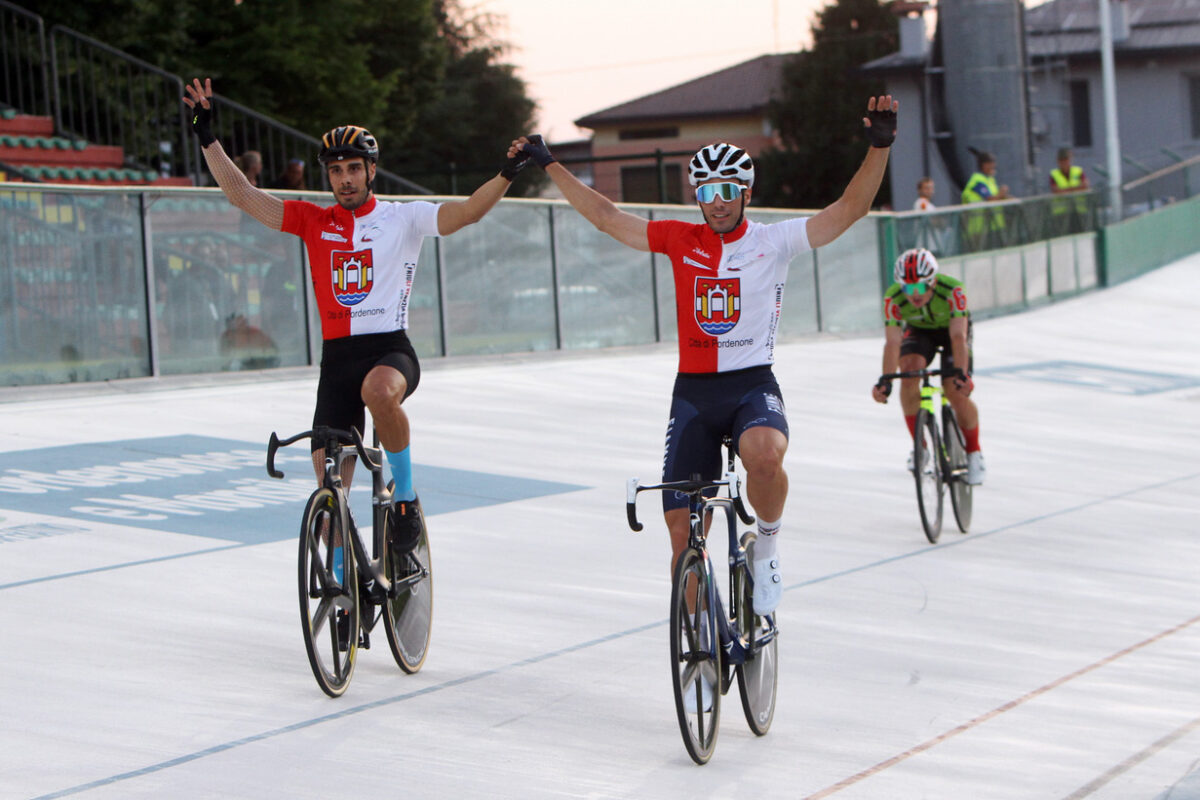 Donegà Boscaro vincono la 6 giorni di Pordenone - fotoBolgan